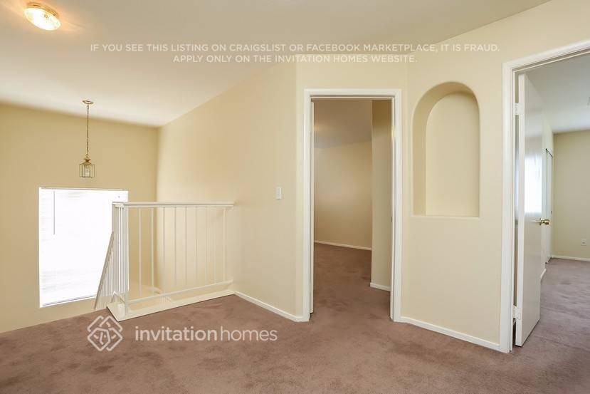 7009 Glass Slipper Ct - Photo 5 of 24