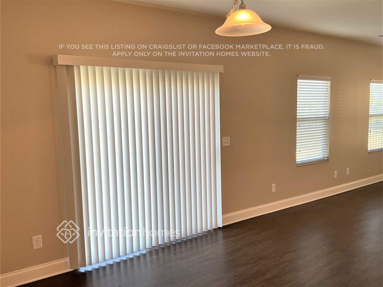 5381 Roberta Crossing Dr - Photo 4 of 25