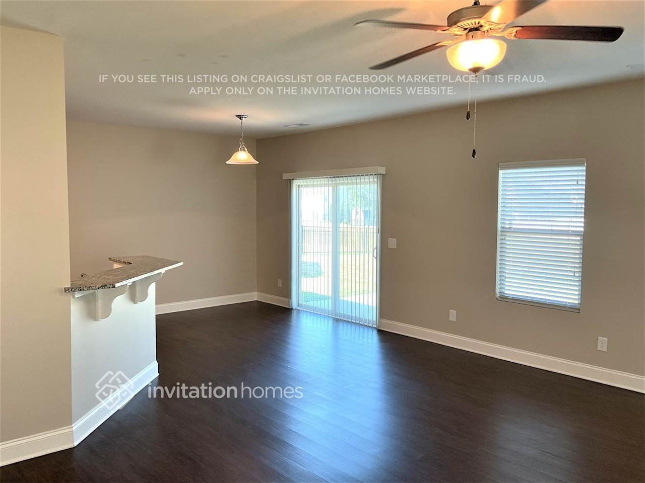 5381 Roberta Crossing Dr - Photo 5 of 25