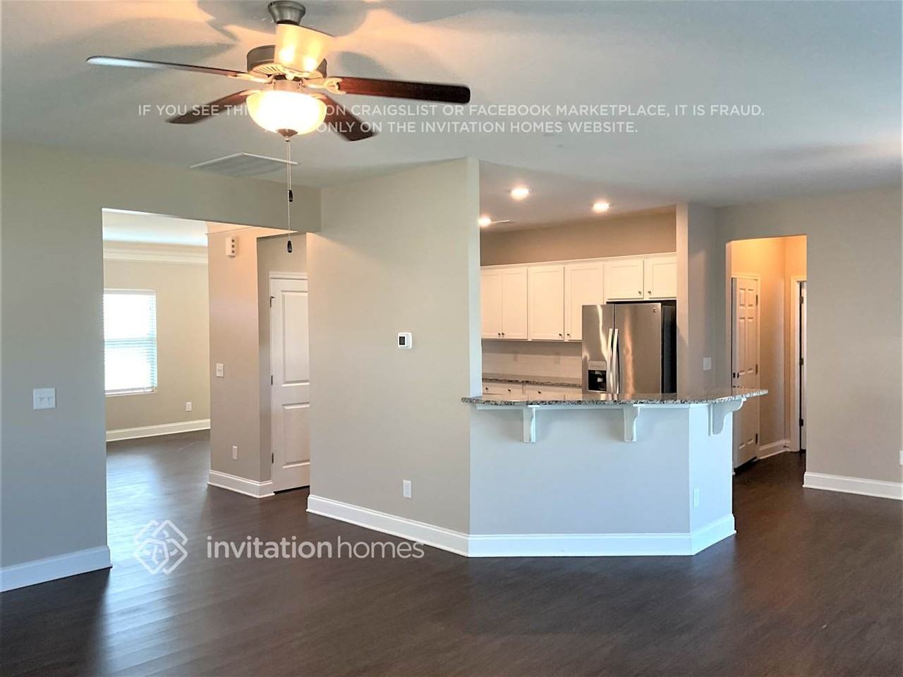 5381 Roberta Crossing Dr - Photo 6 of 25