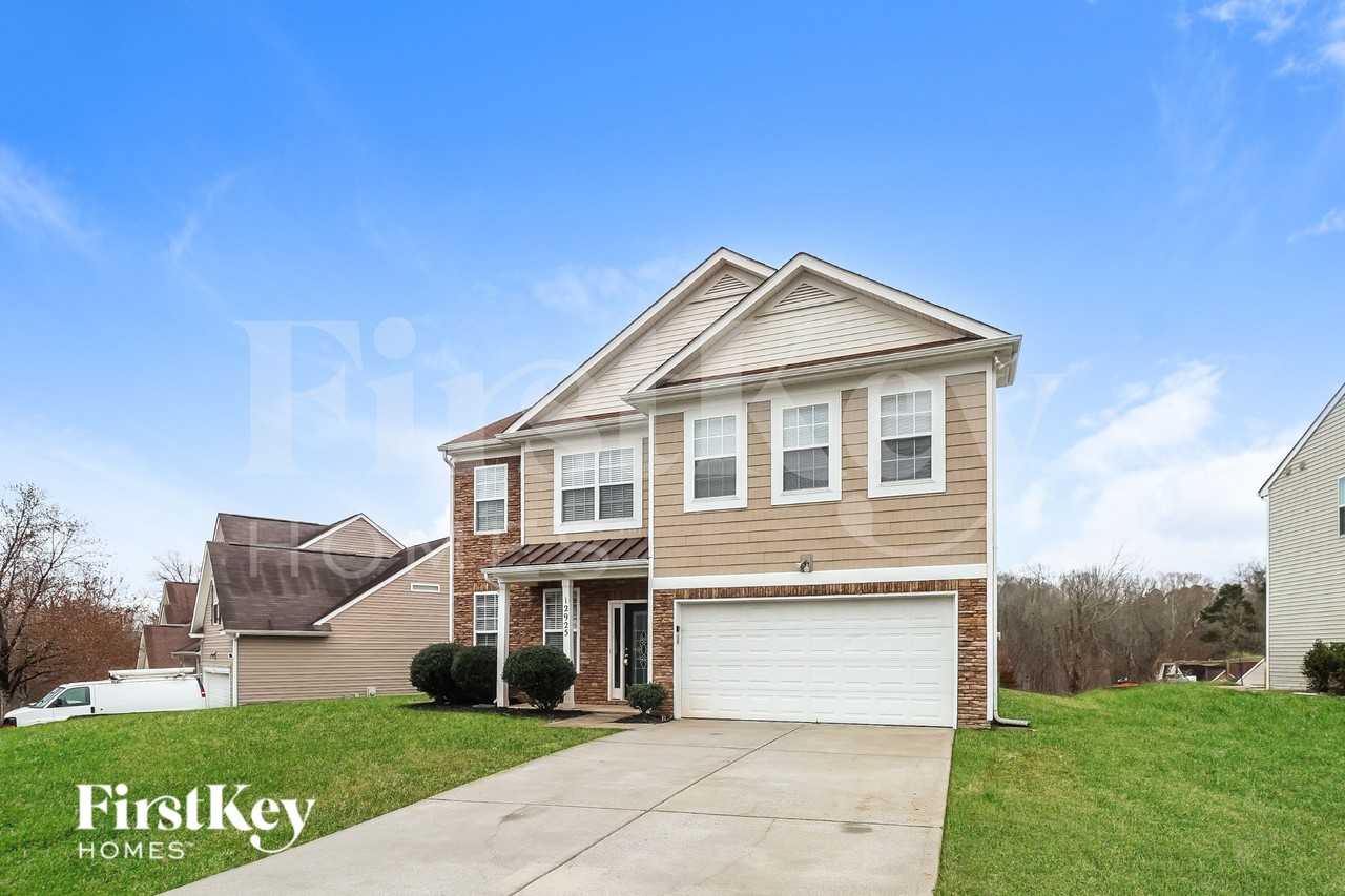 12925 Russborough Ct - Photo 2 of 19