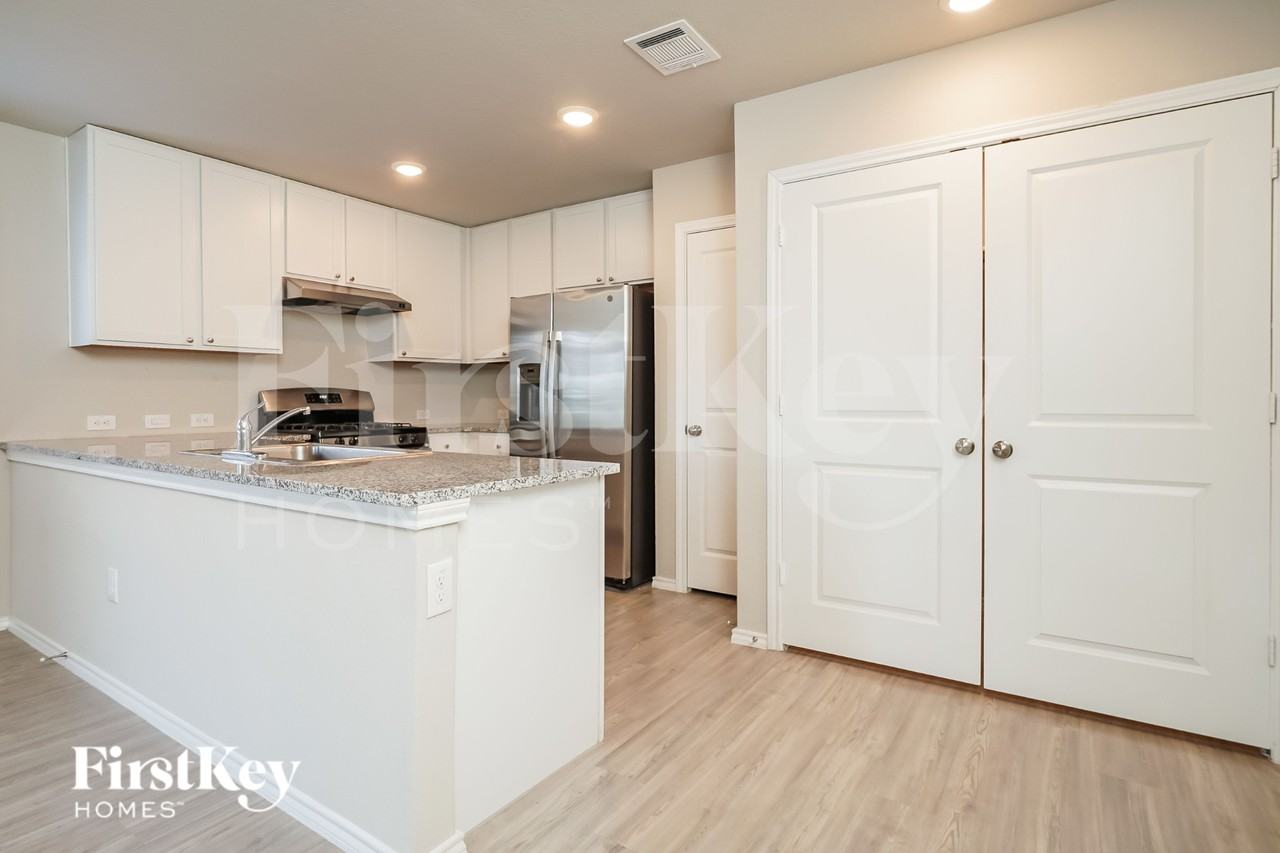 6432 Pickaxe Way - Photo 3 of 15