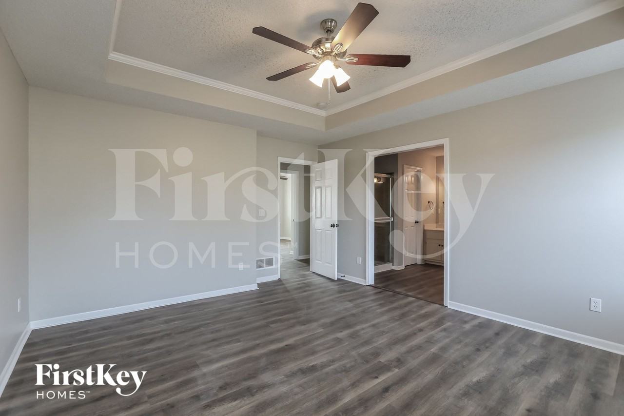 20564 W 124th Ter - Photo 7 of 15