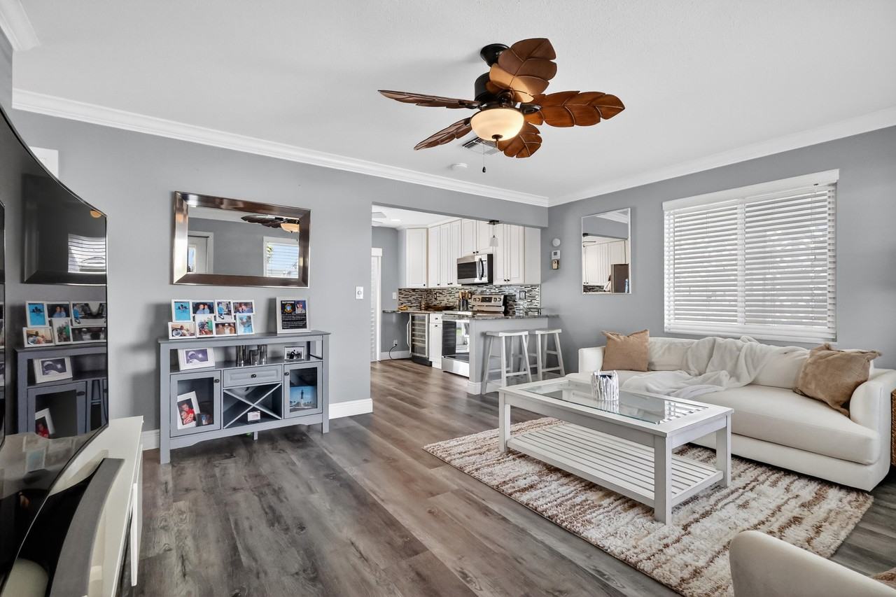 2010 Sw 6th Ave - Photo 6 of 27