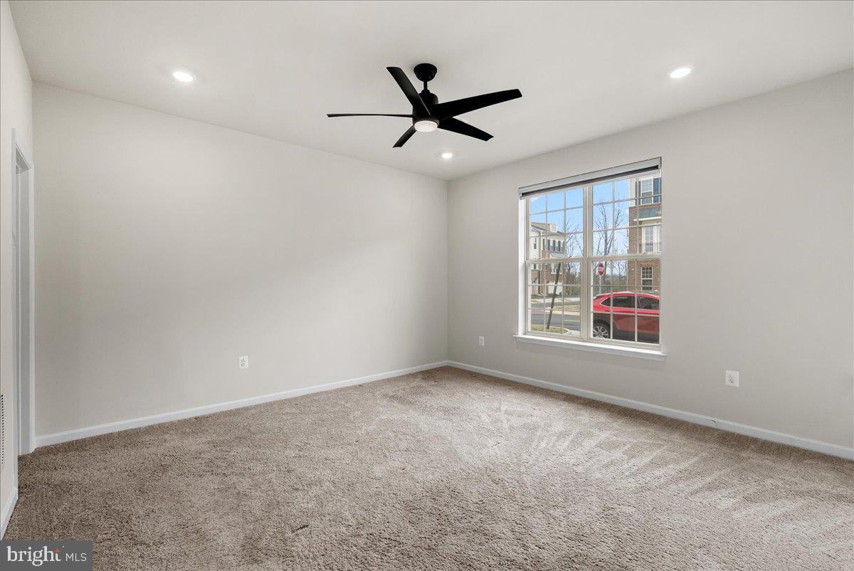 1636 Field Sparrow Ter Ne - Photo 3 of 34