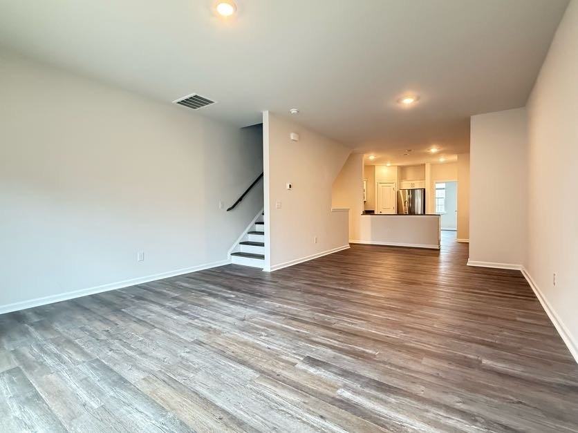 5020 Jayden Dr - Photo 7 of 18