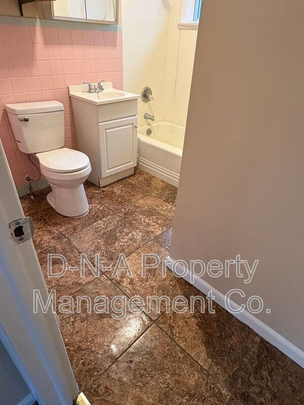 114 Cabanna Ln #104 - Photo 3 of 6