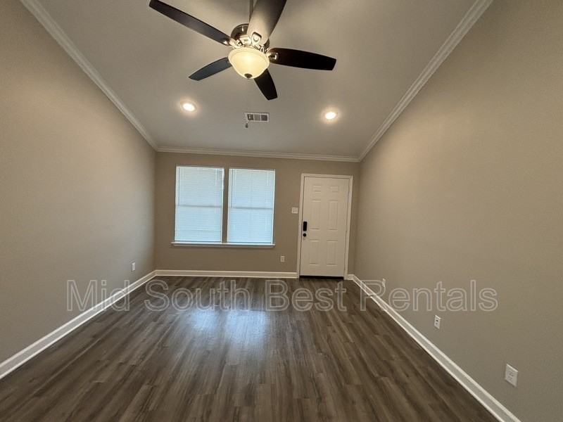 6722 Sandpiper Dr - Photo 2 of 14