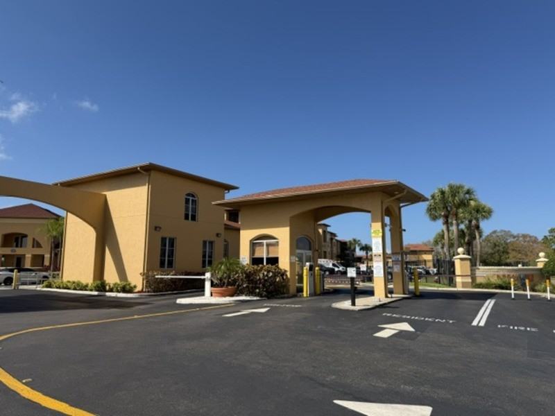 4306 Bayside Village Dr #102 - Photo 5 of 26