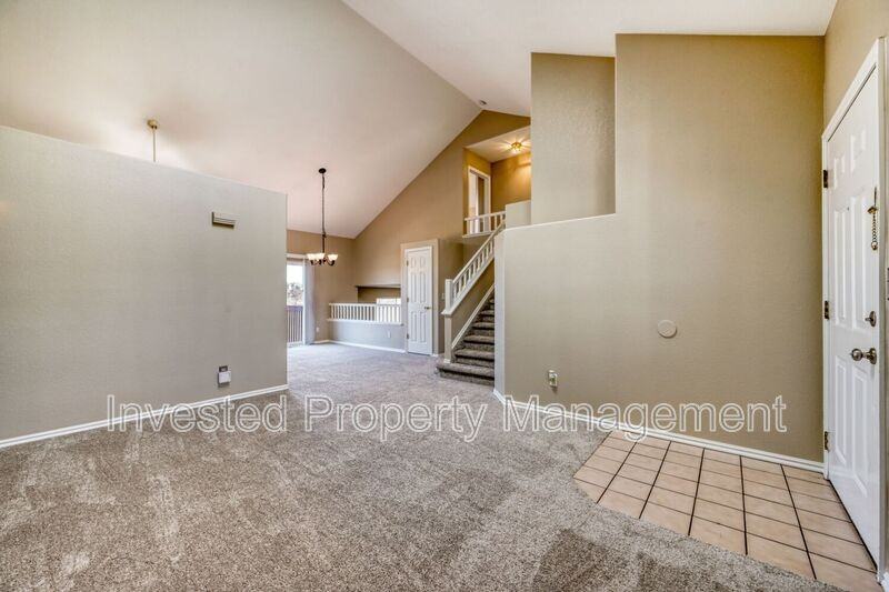 18663 E Linvale Pl - Photo 3 of 22