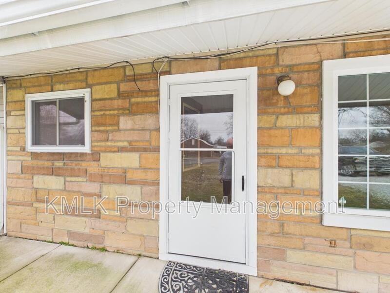 3434 Lawndale Dr - Photo 6 of 36