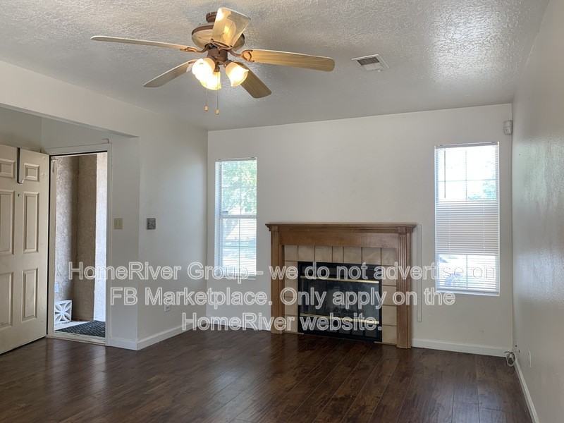 1913 Verbena Dr Ne - Photo 5 of 25