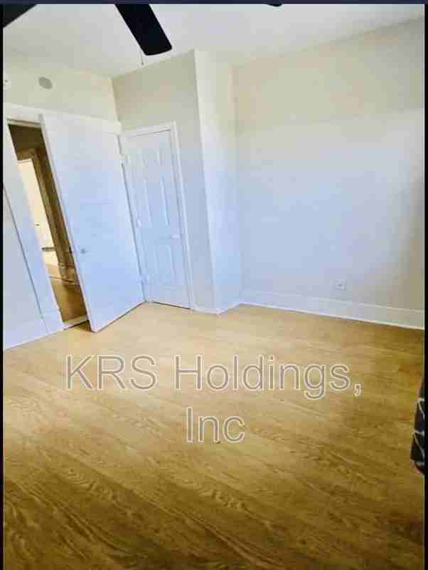 1105 Fillmore St #B - Photo 3 of 13