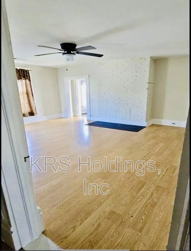 1105 Fillmore St #B - Photo 7 of 13