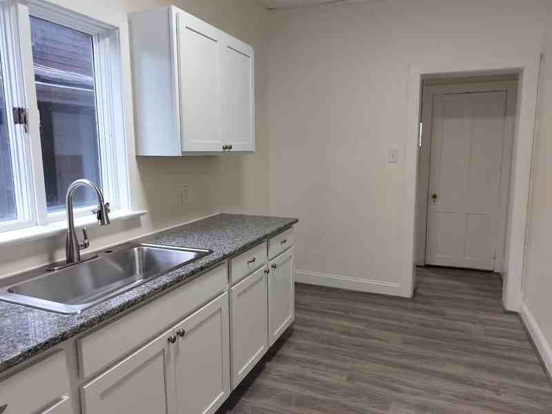 547 Centre St - Photo 5 of 19