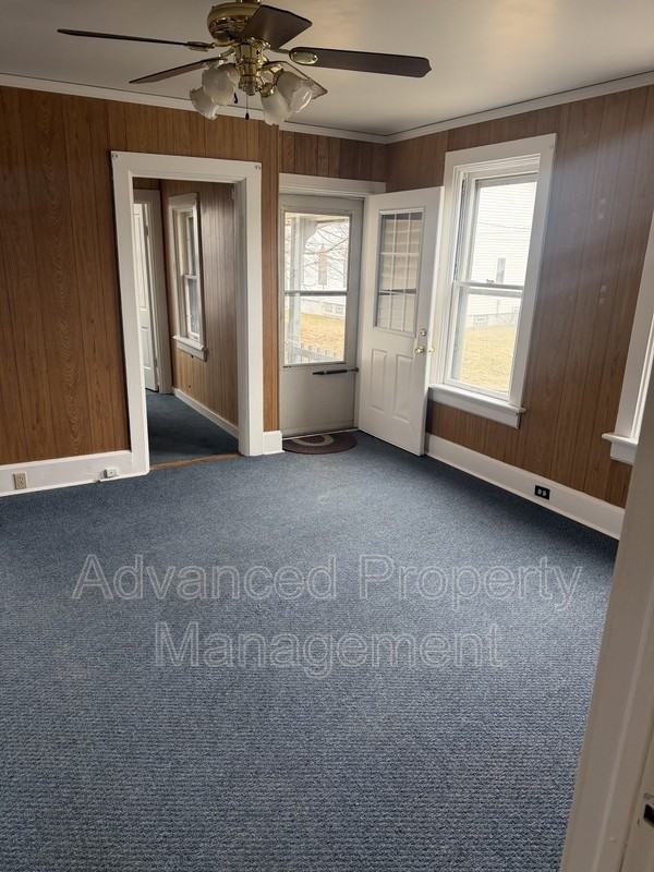 2549A N Vel R Phillips Ave - Photo 6 of 6