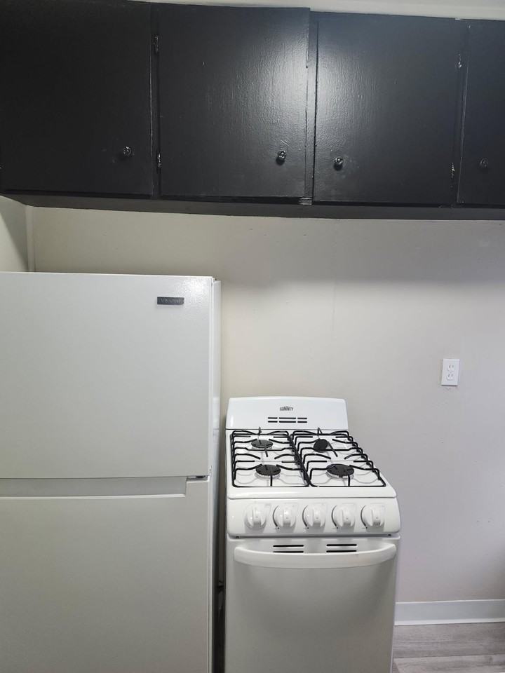 914 Florida Ave #3 - Photo 2 of 20