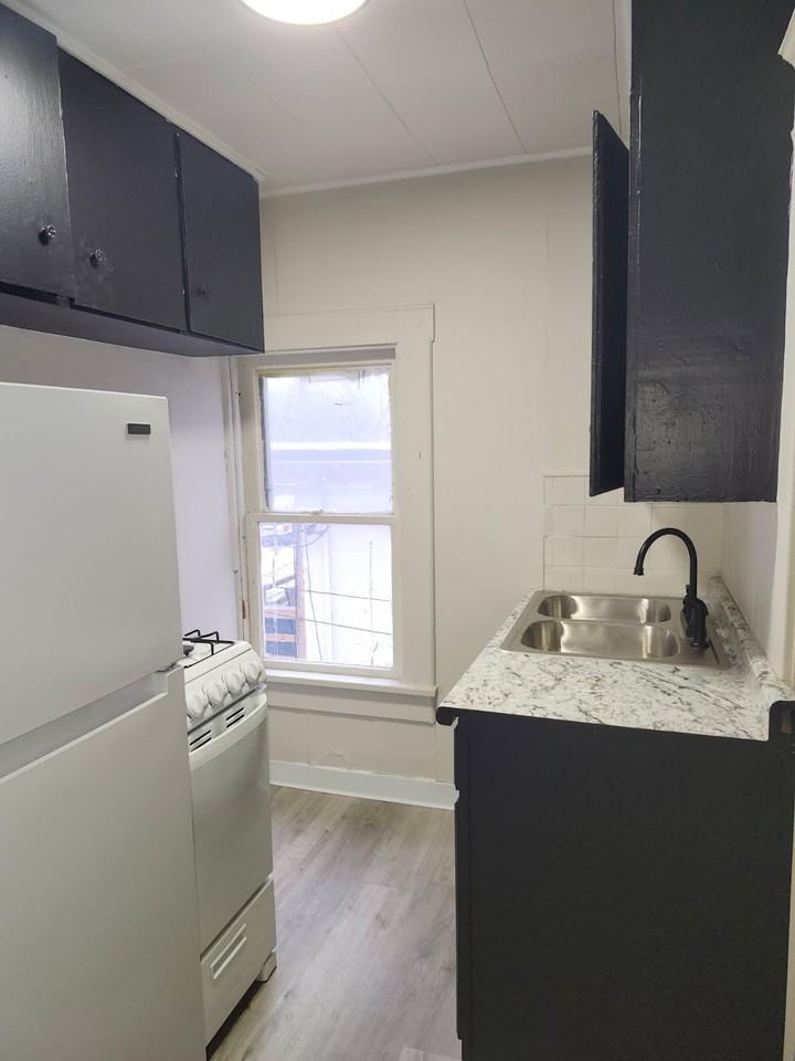 914 Florida Ave #3 - Photo 4 of 20