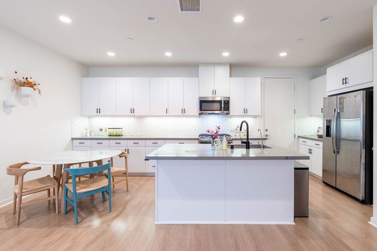 62 Savannah - Photo 5 of 36