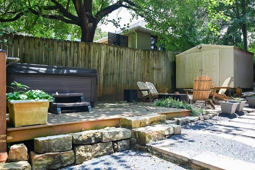 2076 Ridgedale Rd Ne - Photo 4 of 40