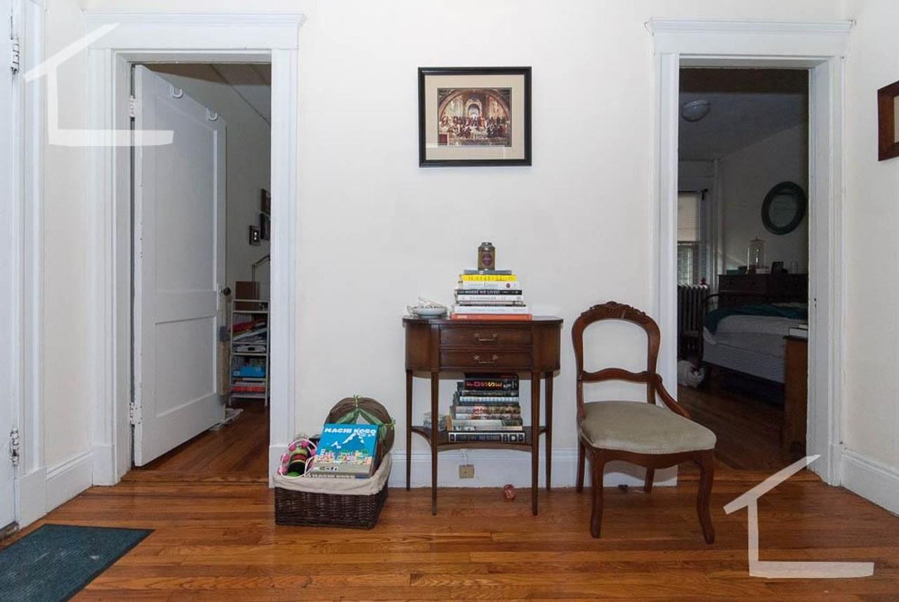 105 Brainerd Rd - Photo 4 of 8