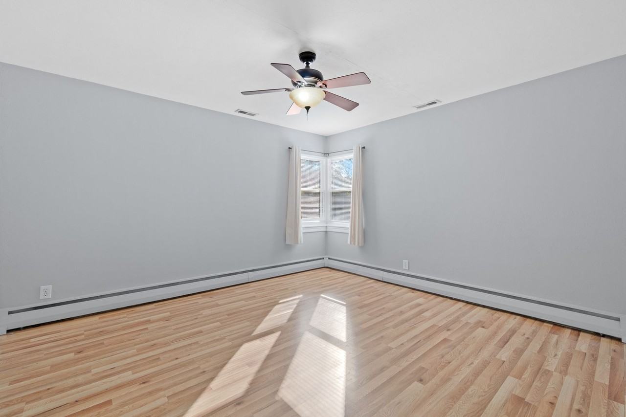 701 Ingleside Rd - Photo 6 of 12