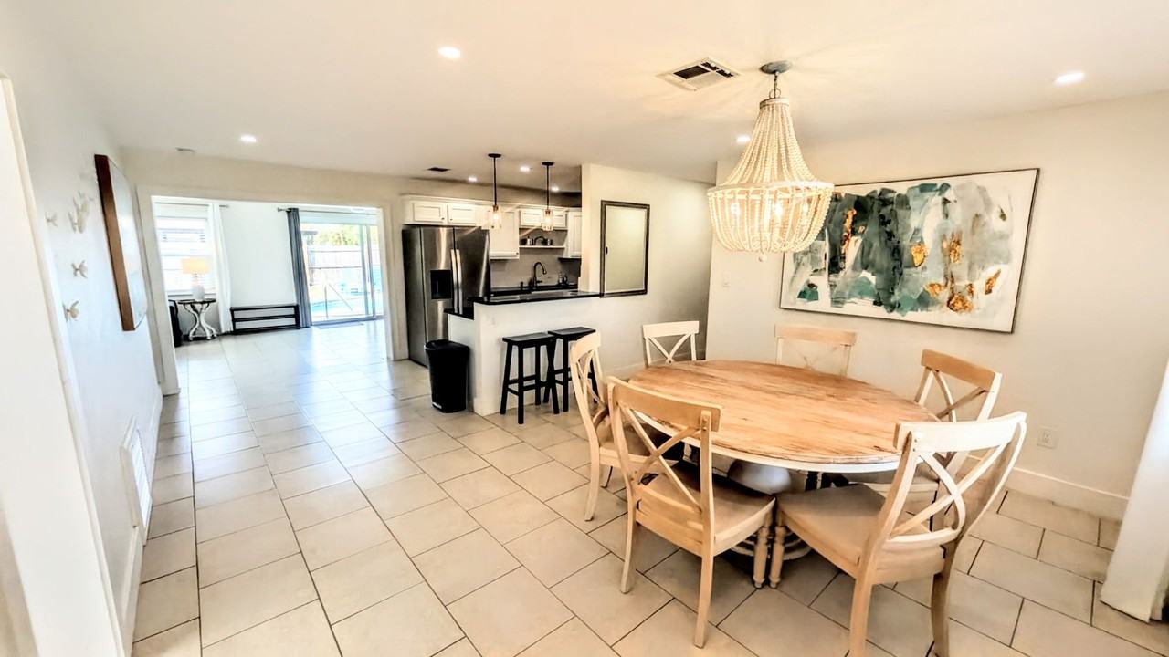 4515 Spahn St - Photo 3 of 37