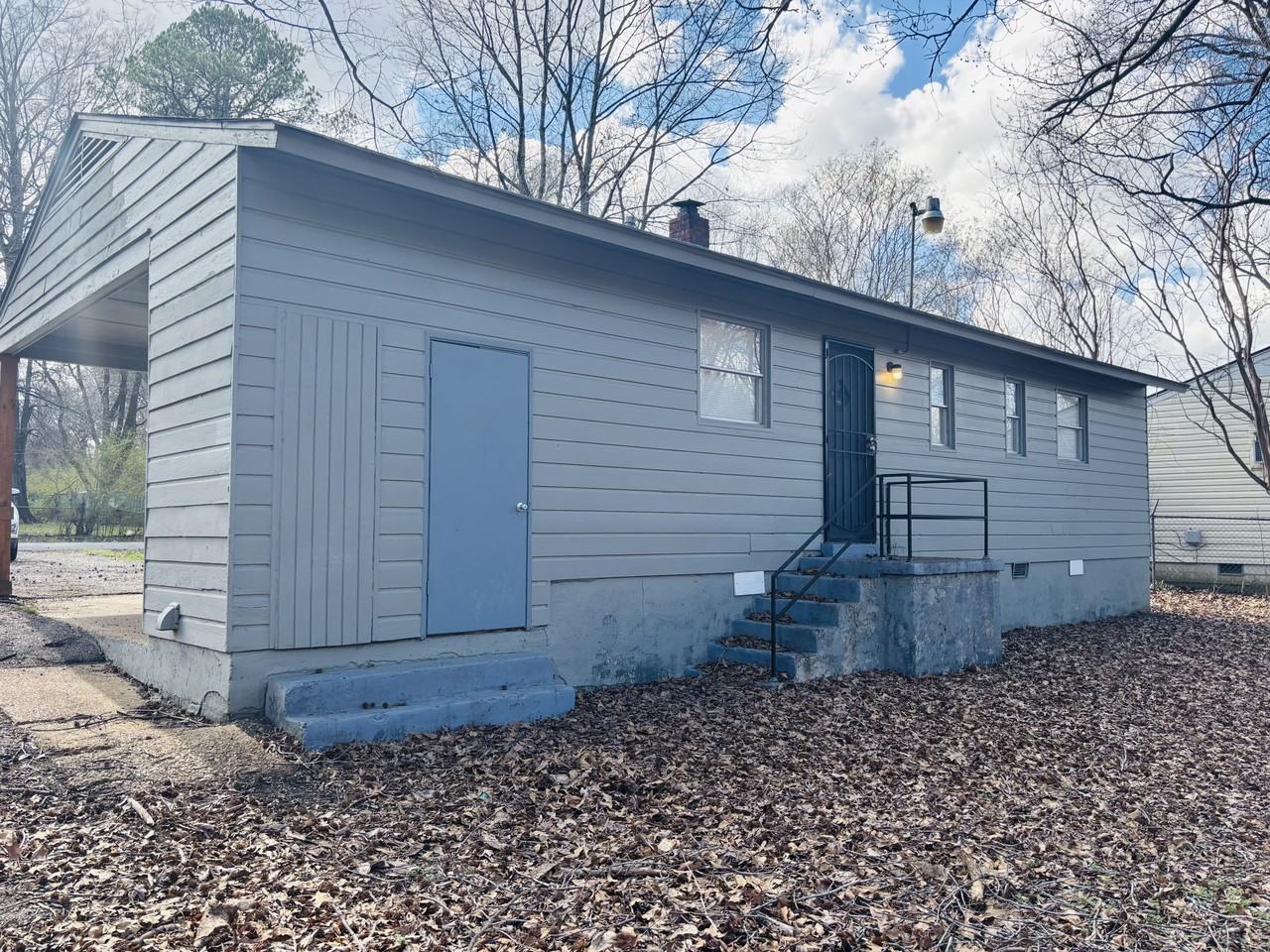 686 Delta Rd - Photo 4 of 4