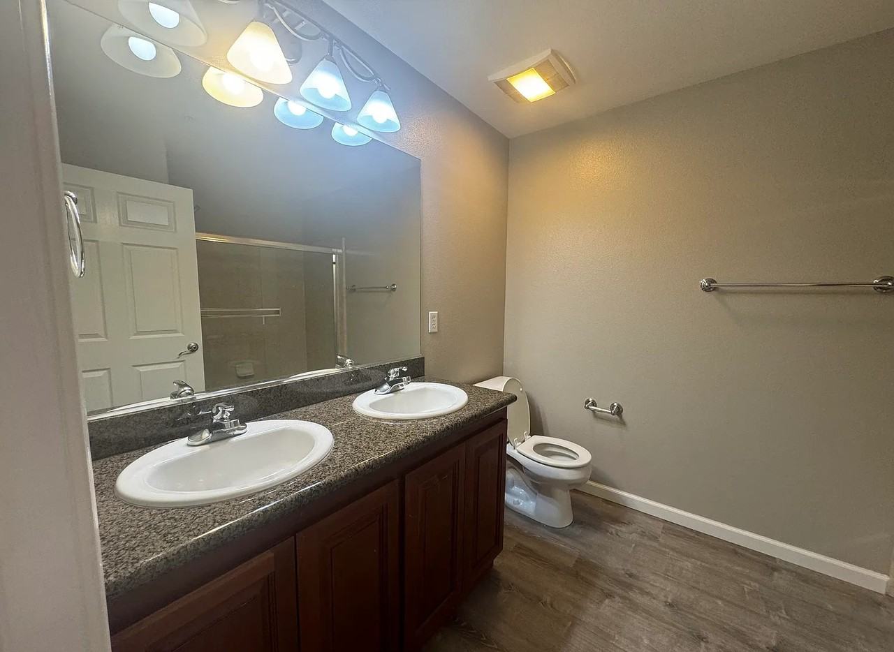 3851 Sebastopol Rd #305 - Photo 4 of 7