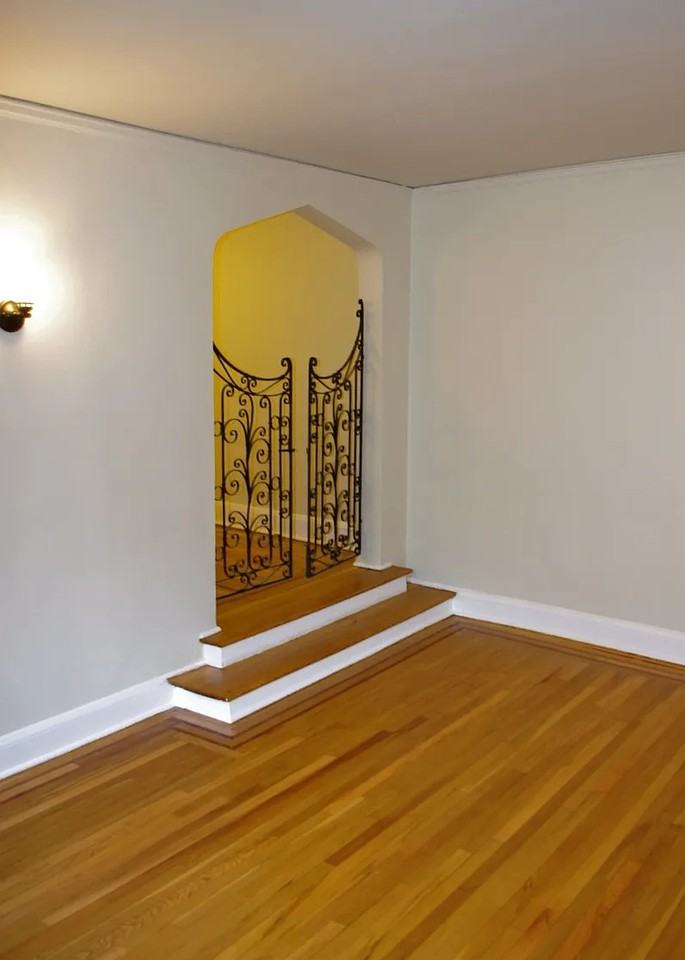 3875 Waldo Ave #8P - Photo 3 of 15