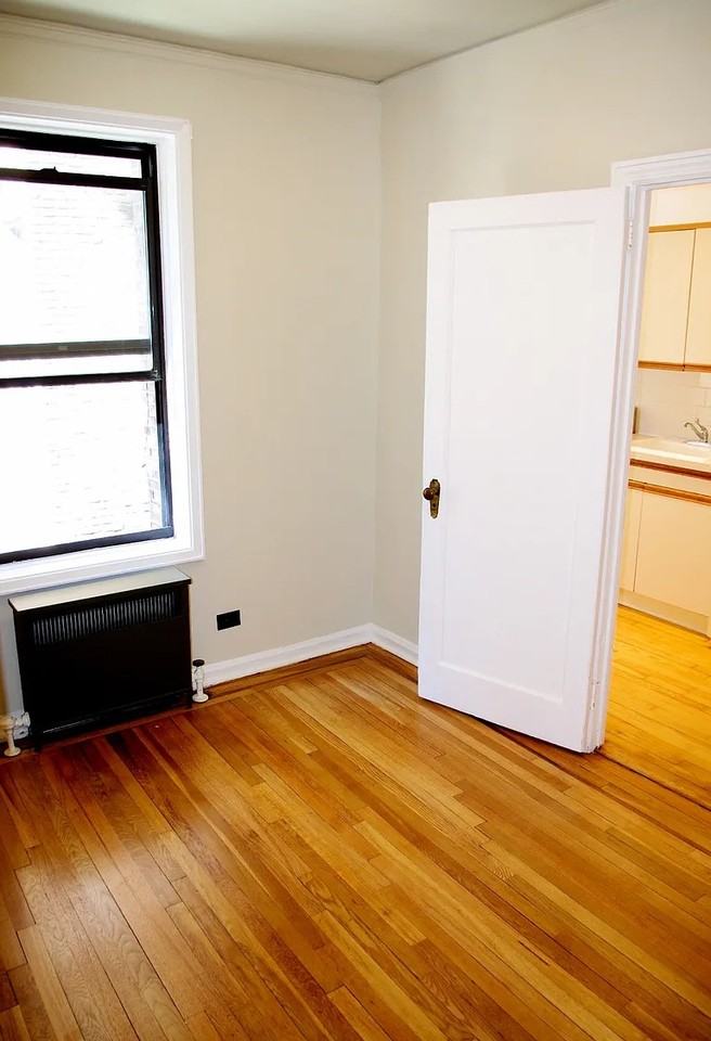 3875 Waldo Ave #8P - Photo 7 of 15