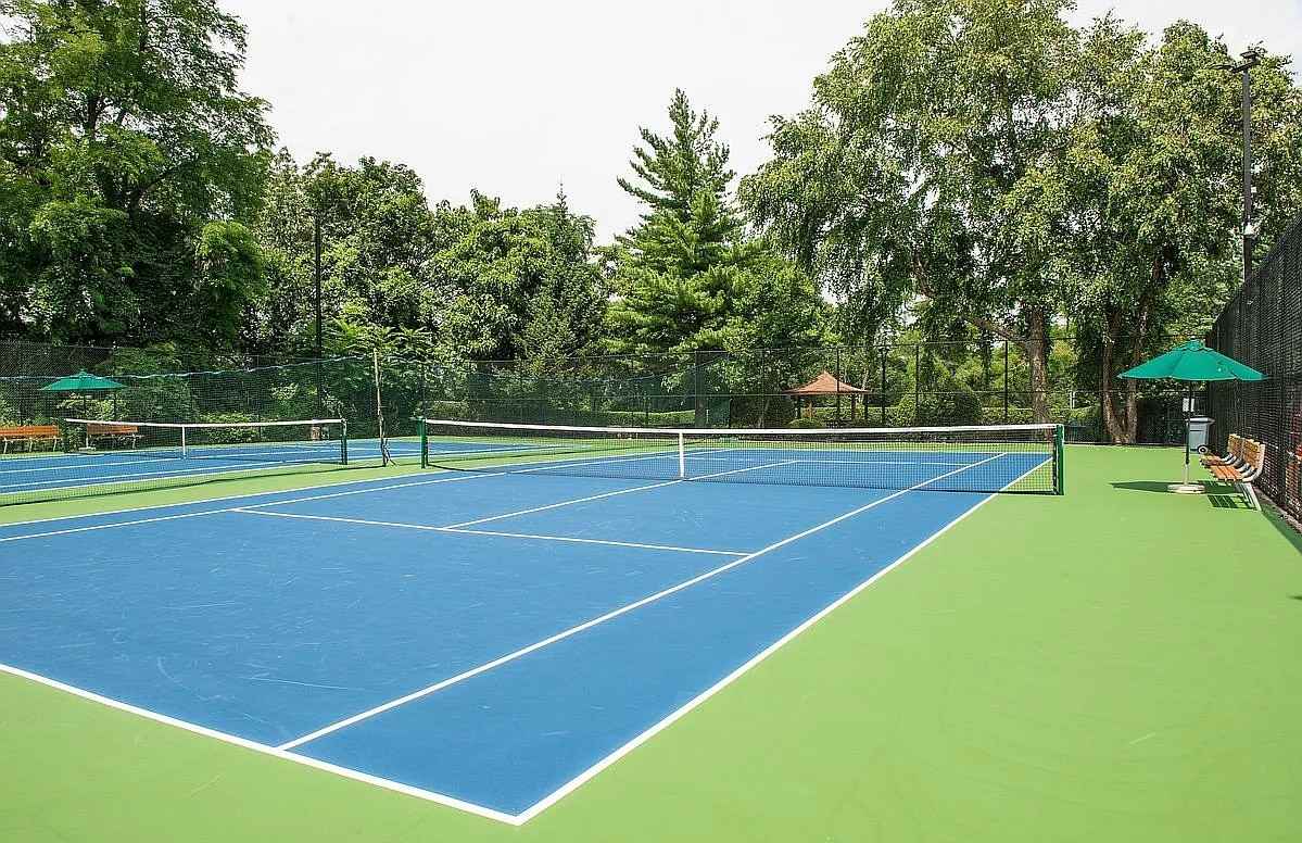 5900 Arlington Ave #3O - Photo 7 of 8