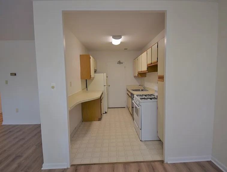 6621 Wakefield Dr #107 - Photo 6 of 20