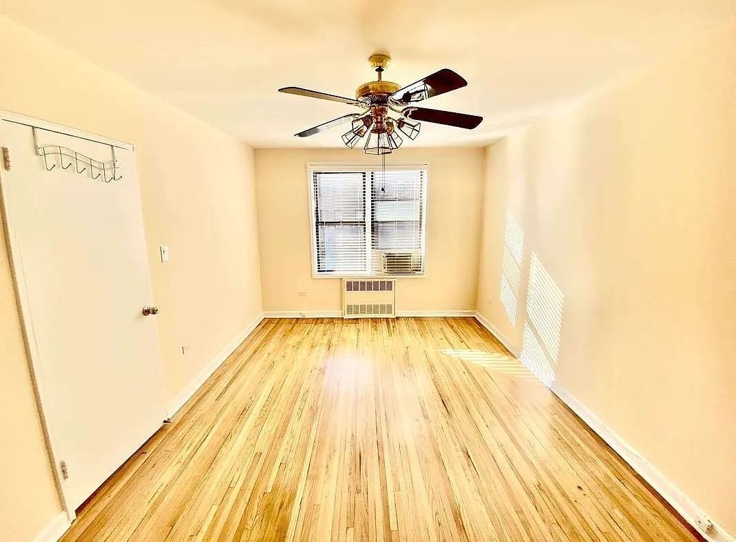 7423 Ridge Blvd #4F - Photo 7 of 12