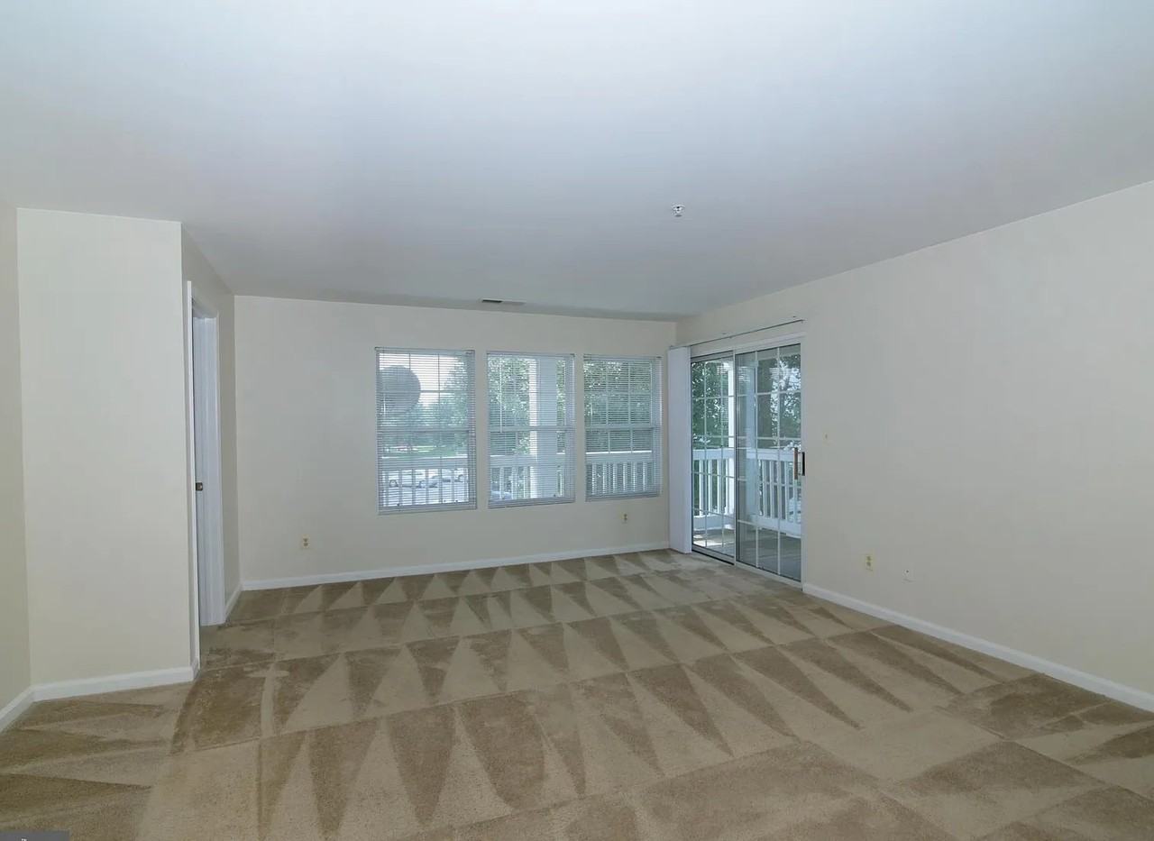 8087 Lacy Dr #29 - Photo 7 of 21