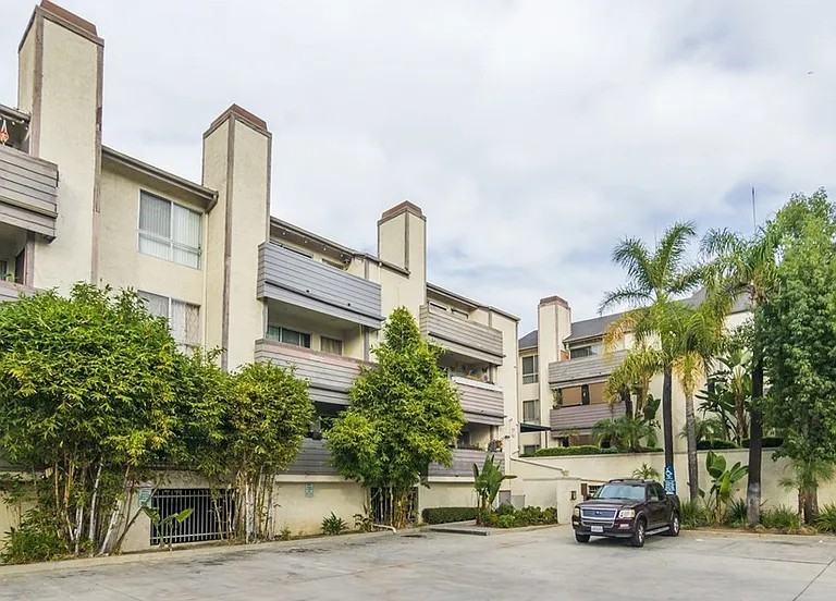 20253 Keswick St #103 - Photo 2 of 19