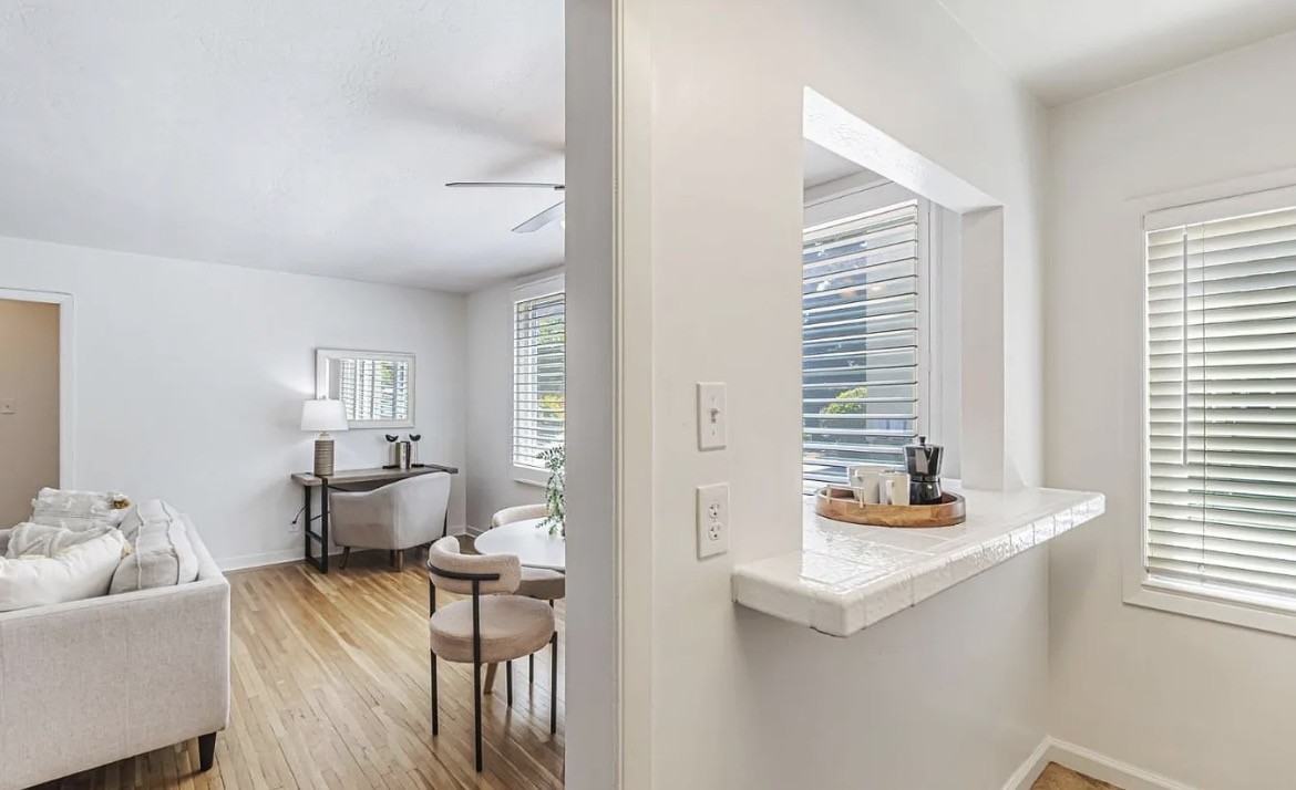 177 N El Camino Real #2 - Photo 7 of 19