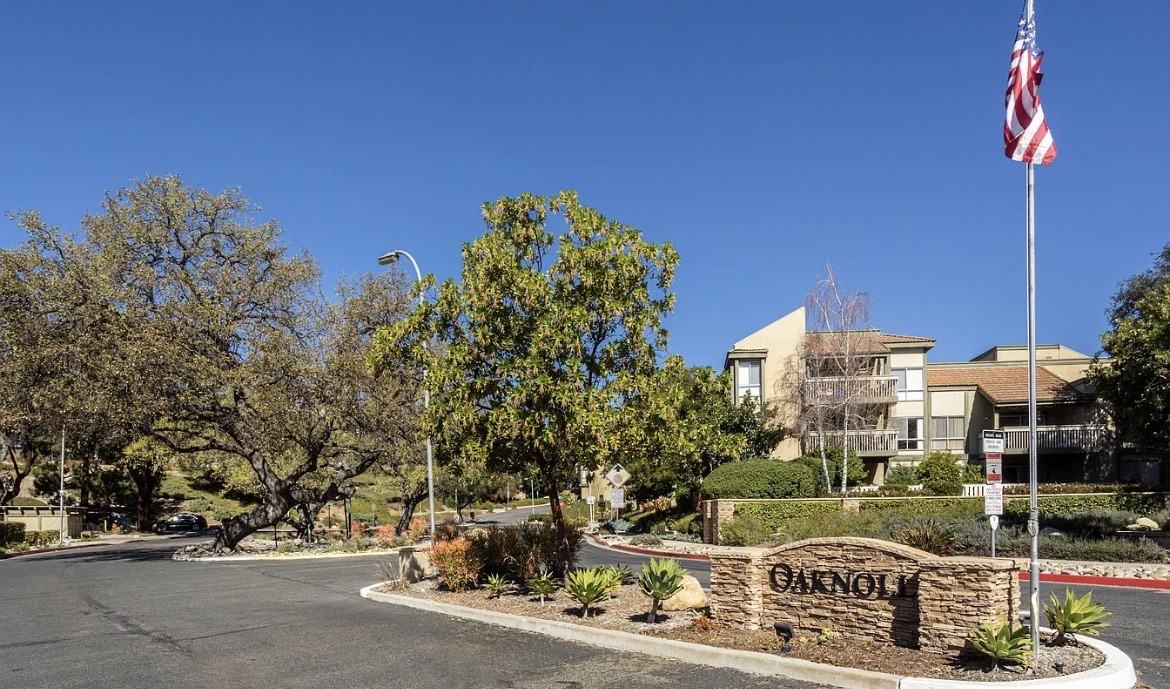 769 Birchpark Cir #101 - Photo 2 of 18