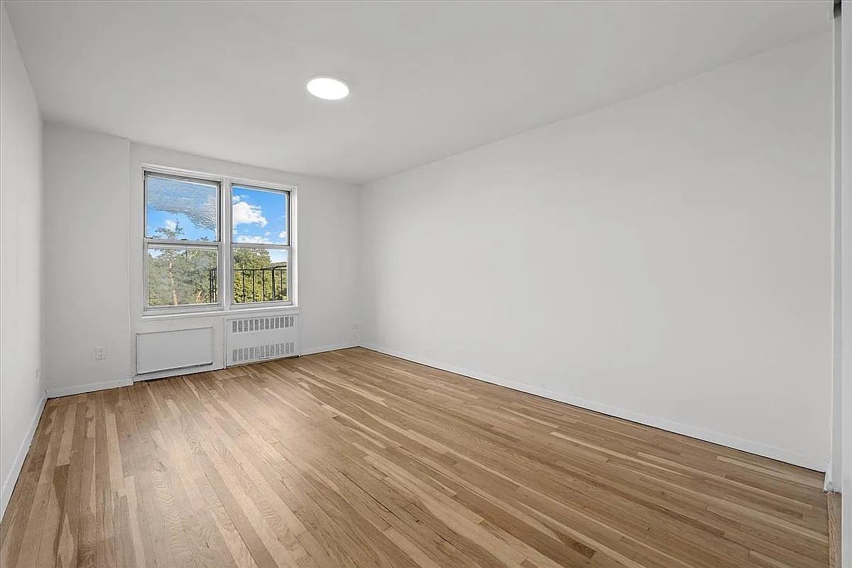 5425 Valles Ave - Photo 7 of 11