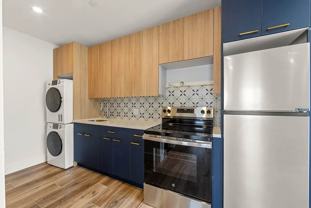 940 New York Ave - Photo 1 of 1