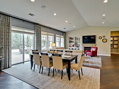 2700 Pavo Ln - Photo 3 of 31