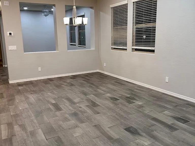 15118 W Moreland St - Photo 4 of 25