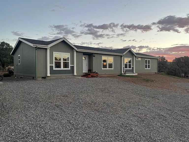 1531 Holbrook Bluffs Ct - Photo 3 of 10