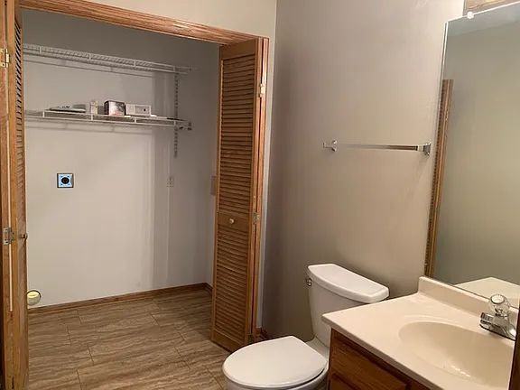 15417 Ridgeview Dr - Photo 2 of 18