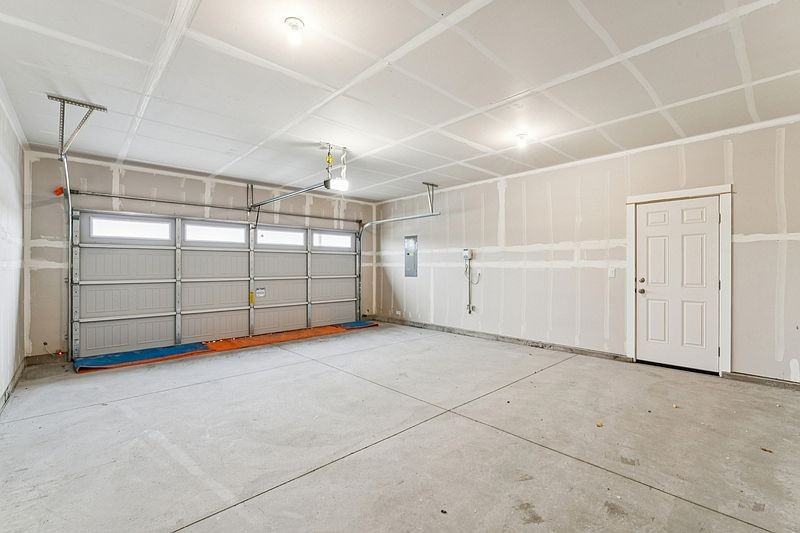 2028 E Cave Falls St - Photo 6 of 33