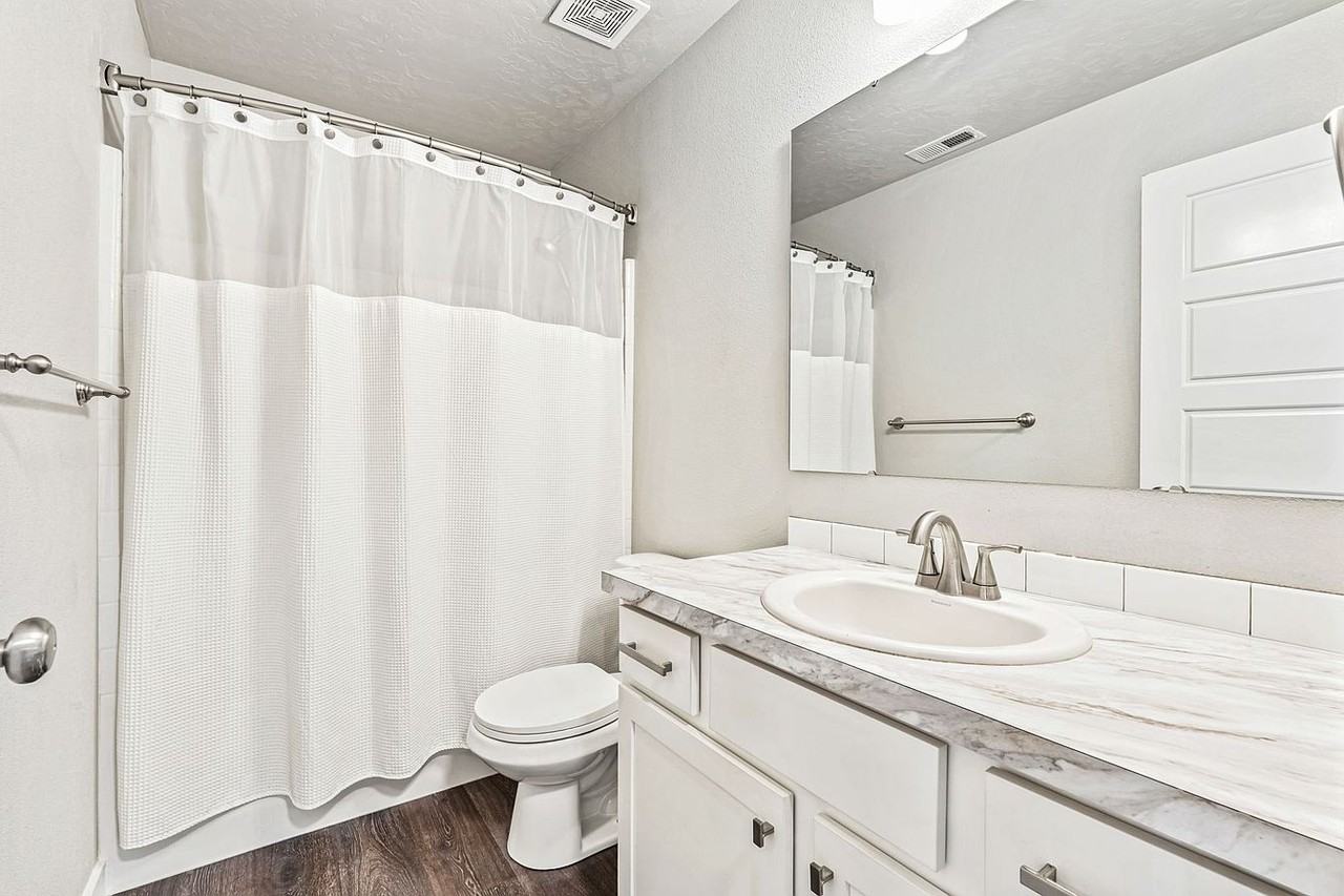 6852 S Birch Creek Ave - Photo 7 of 30