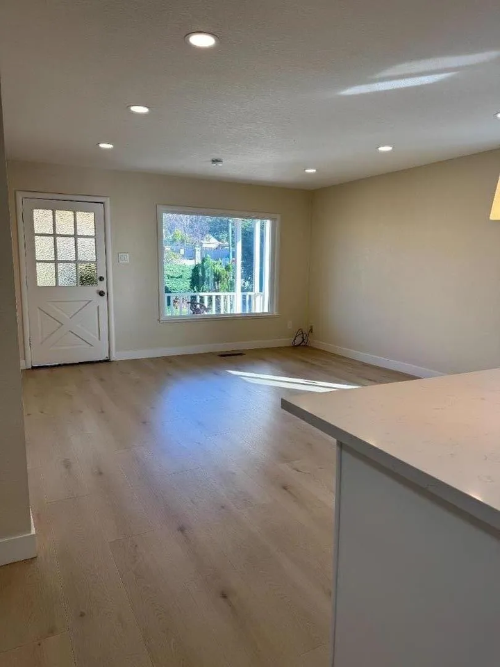277 Kirk Ave - Photo 2 of 22