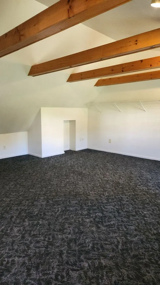 1815 N 6th Ave - Photo 4 of 10