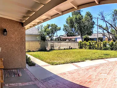 6532 Gross Ave - Photo 7 of 37