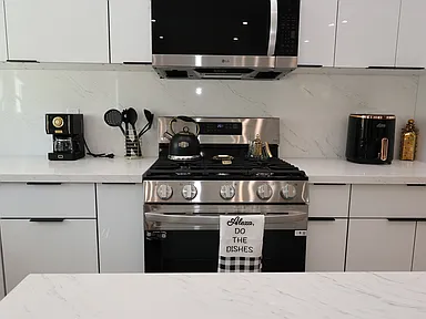 6825 Ranchito Ave - Photo 2 of 27